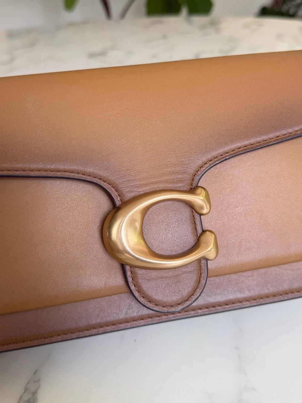Coach Tabby Shoulder Bag 26 Honey Brown Leather Brass CCC02 & Signature Charm
